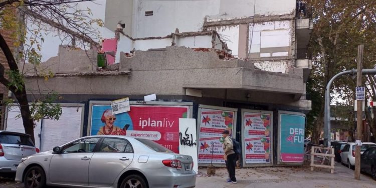 Denuncian que hubo un nuevo derrumbe en CABA y que lo hicieron pasar como una demolición