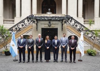 Destacan el rol clave de Vaca Muerta para potenciar la integración energética de la región