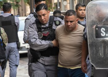 Detuvieron al policía porteño acusado de ayudar a plantar el arma en el auto de Lucas