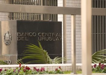 El BCU colocará 3 títulos en pesos y 1 en UI por más de $17.000 millones esta semana