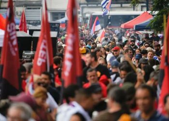 El gobierno volvió a apuntar contra el PIT-CNT por el paro en el aniversario del golpe de Estado