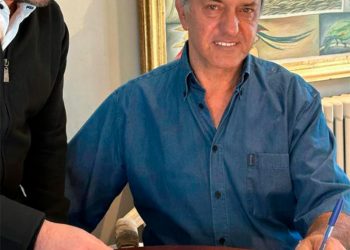 El kirchnerismo le «presta» los avales a la candidatura de Scioli y en UP las negociaciones siguen a todo vapor