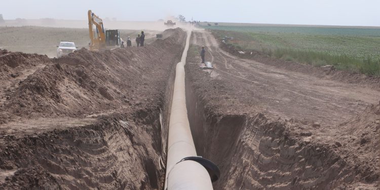 El martes comienza el llenado del Gasoducto Néstor Kirchner y se inaugura el 9 de julio