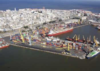 Exportadores proponen una unidad reguladora para controlar los costos portuarios