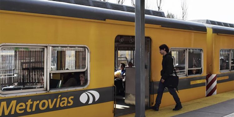Gremios ferroviarios convocaron a paros de trenes para miércoles y jueves