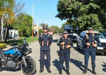Hallaron restos de una mochila quemada, teléfonos y cuchillas en la casa de los Sena