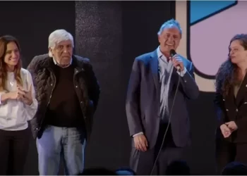 Hugo Moyano y Mayra Arena encabezarán las listas de diputados nacionales de Daniel Scioli