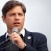 Kicillof firmó el decreto para unificar las elecciones bonaerenses