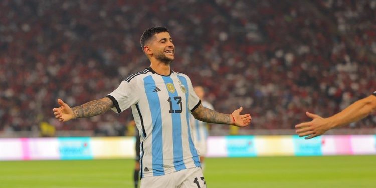 La Selección Argentina enfrenta a Indonesia, sin Messi y con 7 cambios