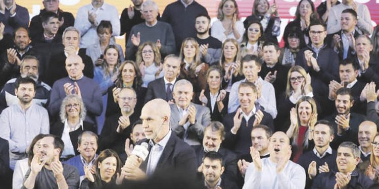 Larreta, intenso en campaña contra el kirchnerismo y también Bullrich