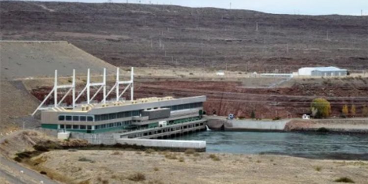 Las represas vuelven al servicio del país