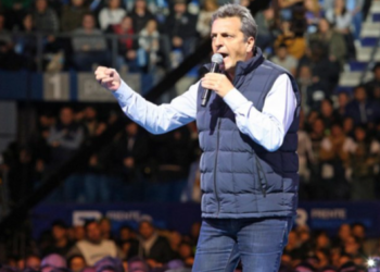 Massa pidió un candidato de unidad, pero anticipó: “Si hay PASO, anótennos”