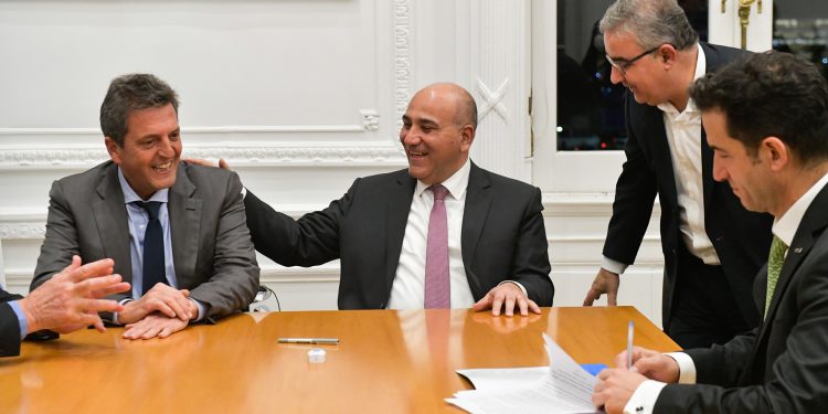 Ministros, gobernadores y la CGT celebran la fórmula de unidad en UXP