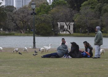 Nubes y llegan lluvias: cómo va a estar el clima hasta el lunes