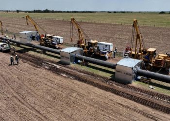 Rossi en Diputados: «El momento es complejo, pero la situación estructural comienza a cambiar»
