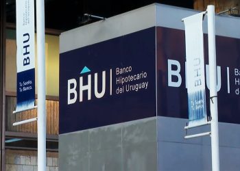 AEBU le apuntó al gobierno por el proyecto sobre fusión del Banco Hipotecario con el BROU