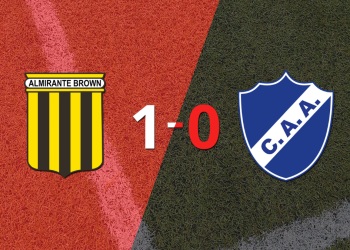 Almirante Brown derrotó en casa 1-0 a Alvarado