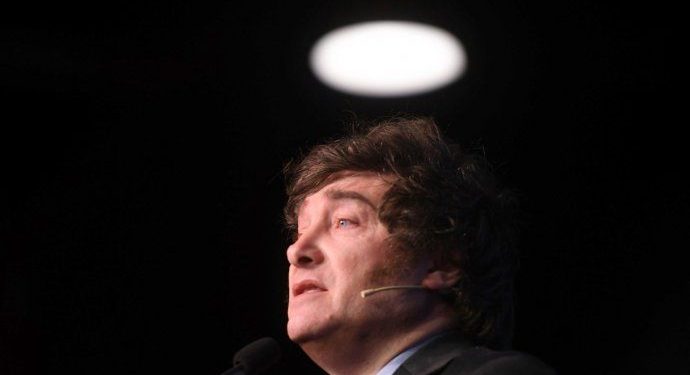 Ante el campo, Milei prometió “unificación cambiaria” y “eliminación total de las retenciones”