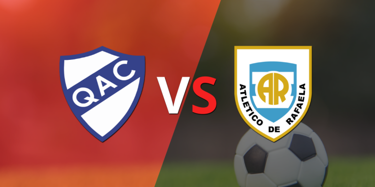 Arrancan las acciones del duelo entre Quilmes y Atlético Rafaela