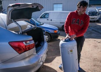 Aumentó un 60% la reparación de calefones en Montevideo por la salinidad del agua