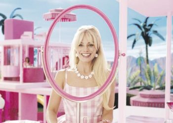 “Barbie”: a veces es saludable dejar el cerebro en la entrada