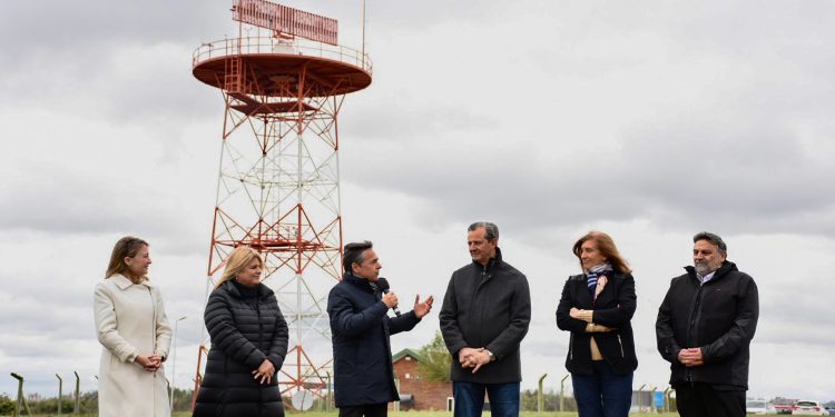 Comenzó a funcionar en el aeropuerto de Paraná un nuevo radar aéreo de vigilancia
