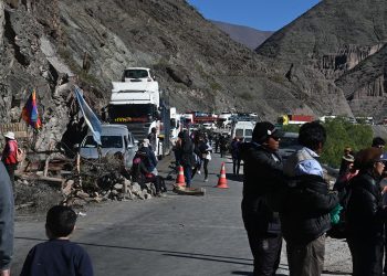 Comuneros jujeños denunciaron que un grupo de personas intentó levantar un corte