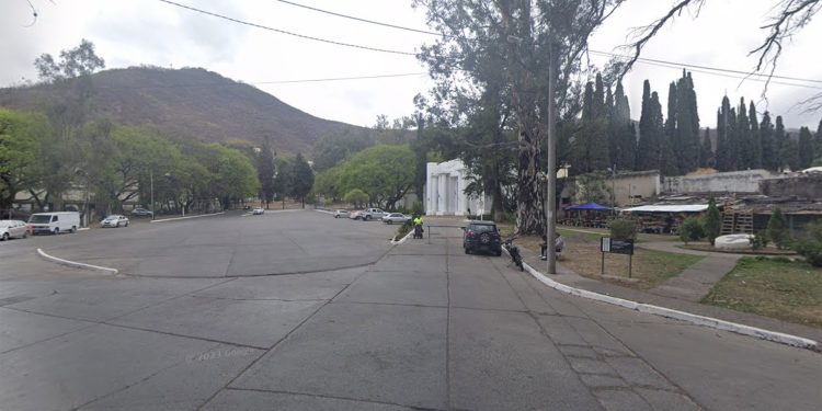 Detuvieron a un hombre que intentó matar a otro prendiéndolo fuego tras una pelea