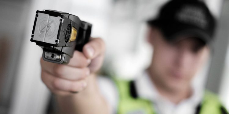 El Gobierno porteño anunció que comprará 500 armas de baja letalidad y 30 pistolas Taser