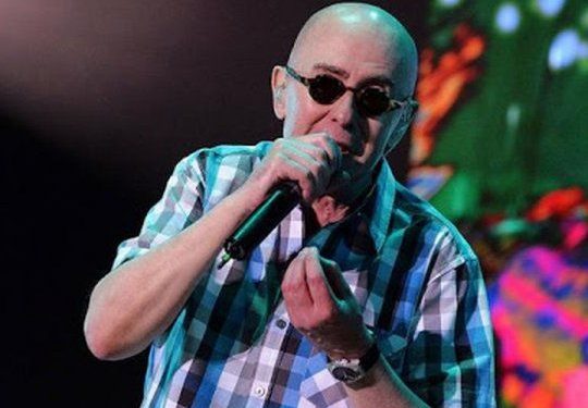 El Indio Solari estrenó dos temas nuevos junto a los “Fundamentalistas”