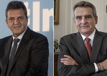 El oficialismo refuerza la campaña por redes con el slogan “Amor por la Patria”