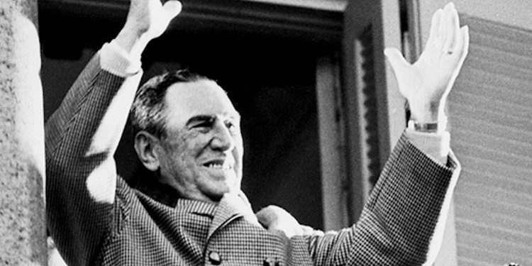 El Presidente recordó a Perón y habló de “unidad y organización” en el PJ