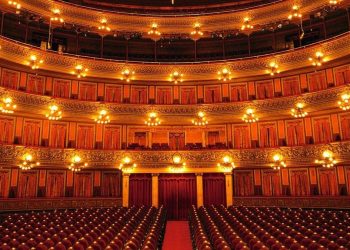 El Teatro Colón se prepara para las vacaciones de invierno con varias actividades