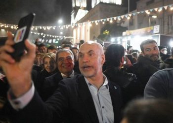 Elecciones: nueva encuesta pone a Larreta por encima de Bullrich en la interna de JxC