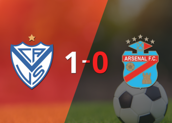 En su casa Vélez derrotó a Arsenal 1 a 0