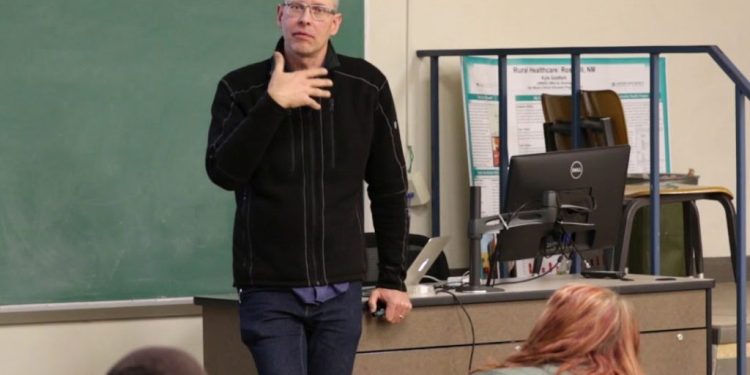 Están hablando (de la historia) del faso: “Cannabis”, un retrato por Chris Duvall