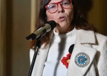 Juicio a Corte: con Batakis testigo, diputados se trenzaron por acta de reunión y acatamiento al fallo