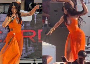 La furiosa reacción de Cardi B a una espectadora que le lanzó un líquido en pleno show