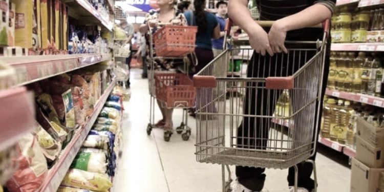 La inflación bajó casi dos puntos en junio: fue del 6%