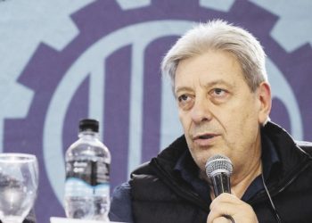 La UOM acuerda suba de 42,6% por un trimestre y estira cierre hasta fin de año con ajuste ‘orientativo’