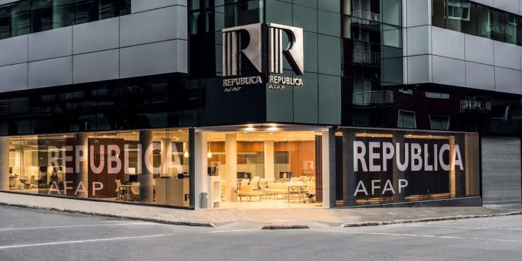 Las AFAP acumulan fondos equivalentes al 27,1% del PIB