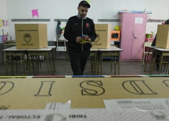 Lento escrutinio de los votos en las PASO de la provincia de Santa Fe