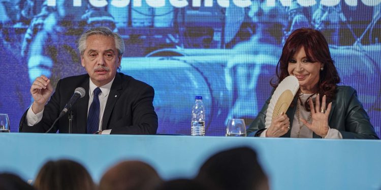 “Macri intentó darle el gasoducto a sus amigos para hacer negocios privados”