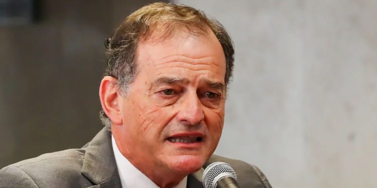 Manini Ríos cree que existe un plan dentro del gobierno para destruir a Cabildo Abierto