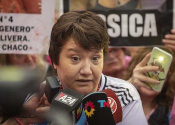 Marchan a la Casa de Chaco en Buenos Aires para pedir justicia por el femicidio de Cecilia