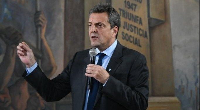 Massa en un acto con la CGT: “Nuestro primer desafío es mejorar el salario de los trabajadores”