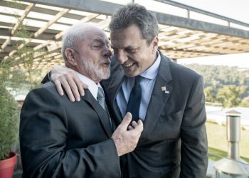 Massa mantuvo un encuentro con Lula, Lacalle Pou y Peña