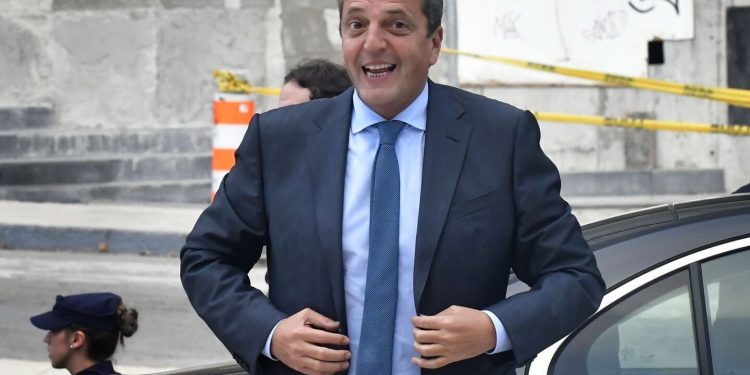 Massarap: la insólita session de trap en la voz del precandidato a presidente