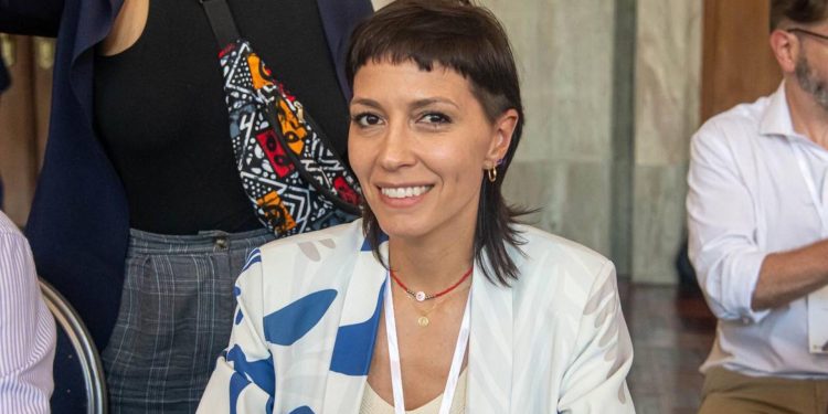 Mayra Mendoza convocó a los vecinos de Quilmes a sumarse a “un proyecto de trabajo serio”