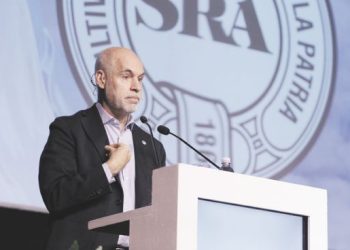 Oposición partida en La Rural